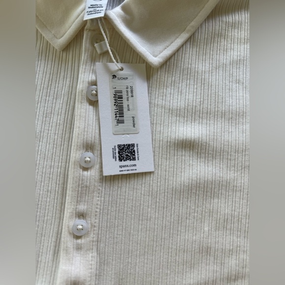 🆕 SPANX Cream Ribbed Polo Top - Picture 4 of 8